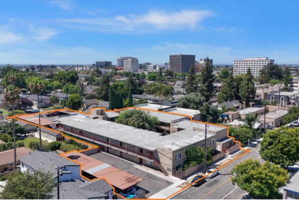 Santa Ana Apartment Community